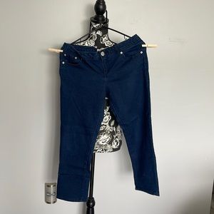 No Boundaries Dark Blue Capris size Junior 11